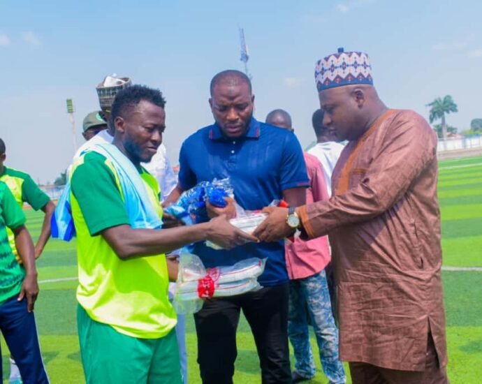 Nasarawa United Chairman Presents Clubs Official Jersey to State’s Deputy Governors , Akabe