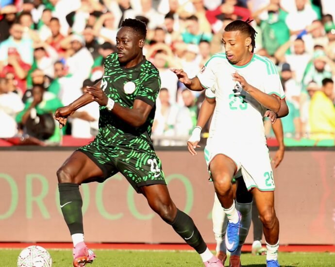 International Friendly: Ndidi, Simon, Nwabali lead Super Eagles to Nizhny Novgorod for Russia