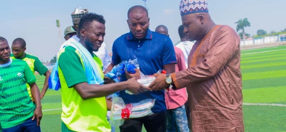 Nasarawa United Chairman Presents Clubs Official Jersey to State’s Deputy Governors , Akabe Nasarawa United Chairman Presents Clubs Official Jersey to State’s Deputy Governors , Akabe