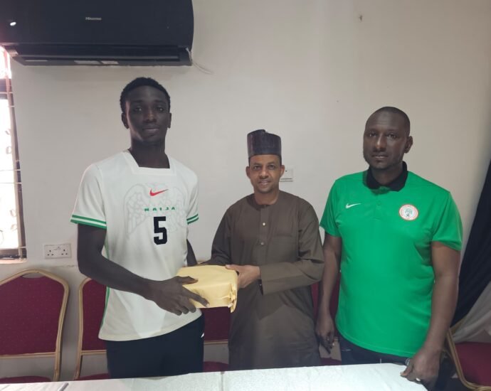 Ahmed Musa Donates ₦2 Million to Flying Eagles, Charges Team to Excel at WAFU B U20 Championship