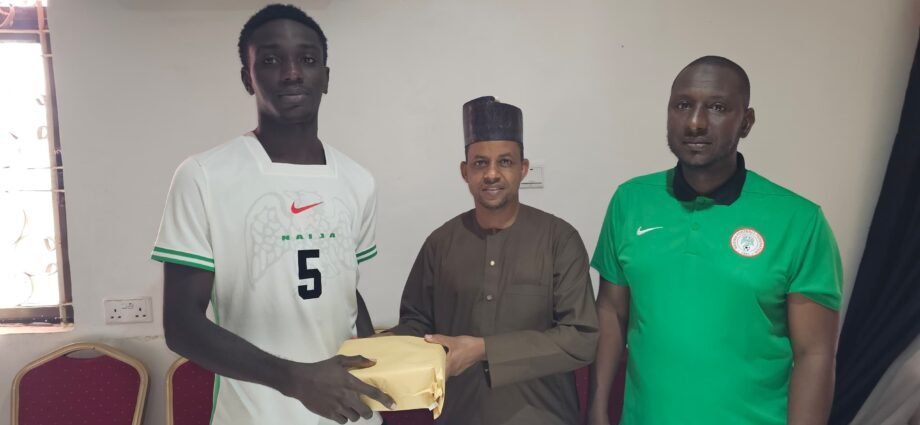 Ahmed Musa Donates ₦2 Million to Flying Eagles, Charges Team to Excel at WAFU B U20 Championship Ahmed Musa Donates ₦2 Million to Flying Eagles, Charges Team to Excel at WAFU B U20 Championship