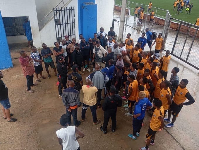 Chaos In Aba: Enyimba Training Disrupted As Sporting Director Storms Stadium With RRS Officials